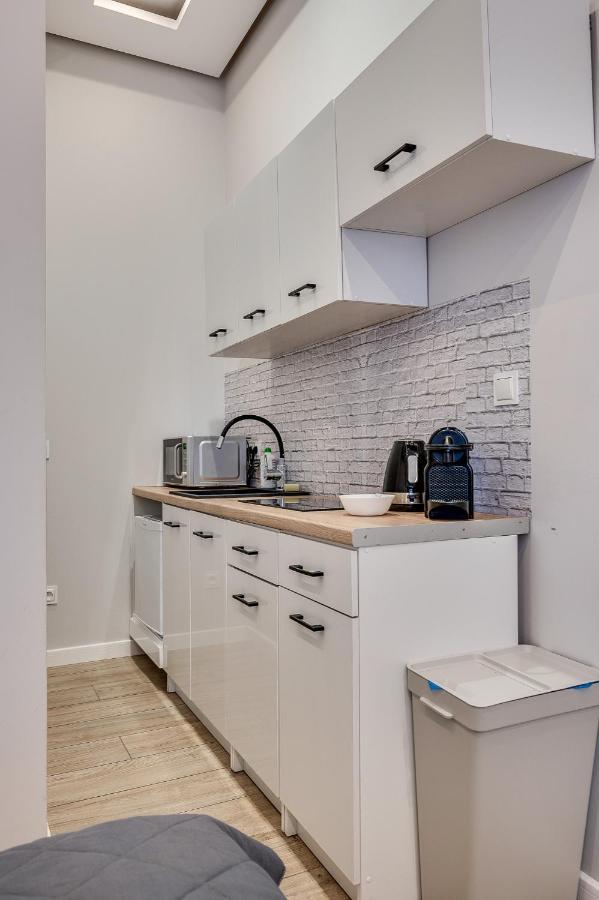 Central Platinum Apartments 27 ريبنيك المظهر الخارجي الصورة