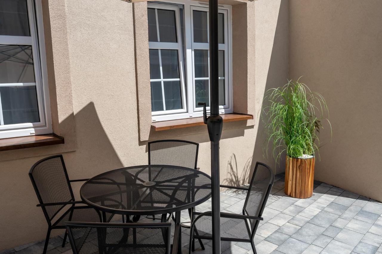 Central Platinum Apartments 27 ريبنيك المظهر الخارجي الصورة